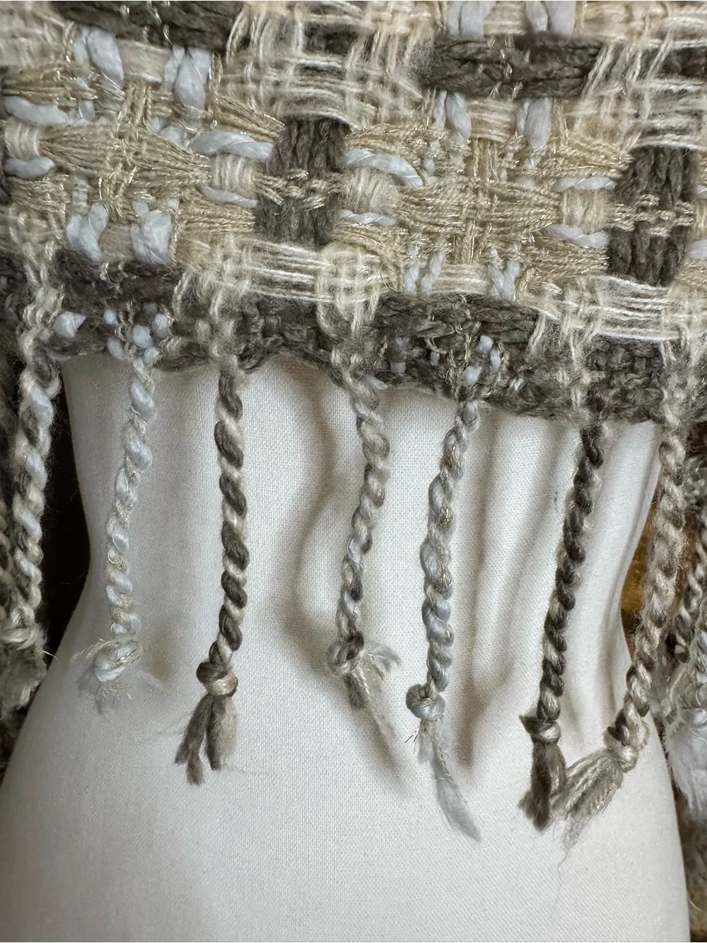 LOFT Beige and Cream Knit Scarf